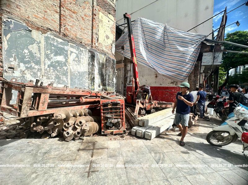Thi công ép cọc tại công trình Tôn Đức Thắng 19/07/2026